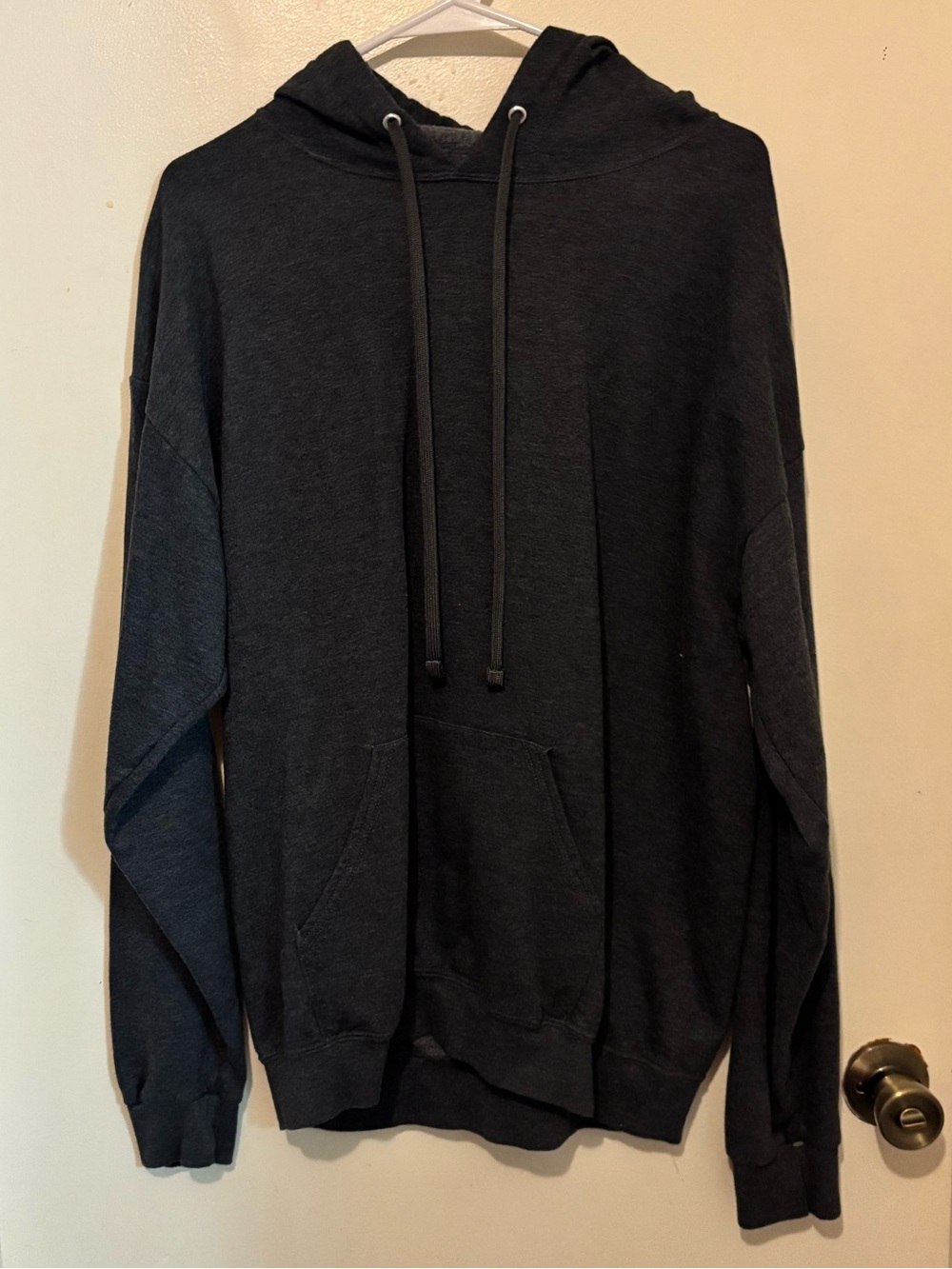 Athletic Women's Black Pullover Hoodie Sweatshirt